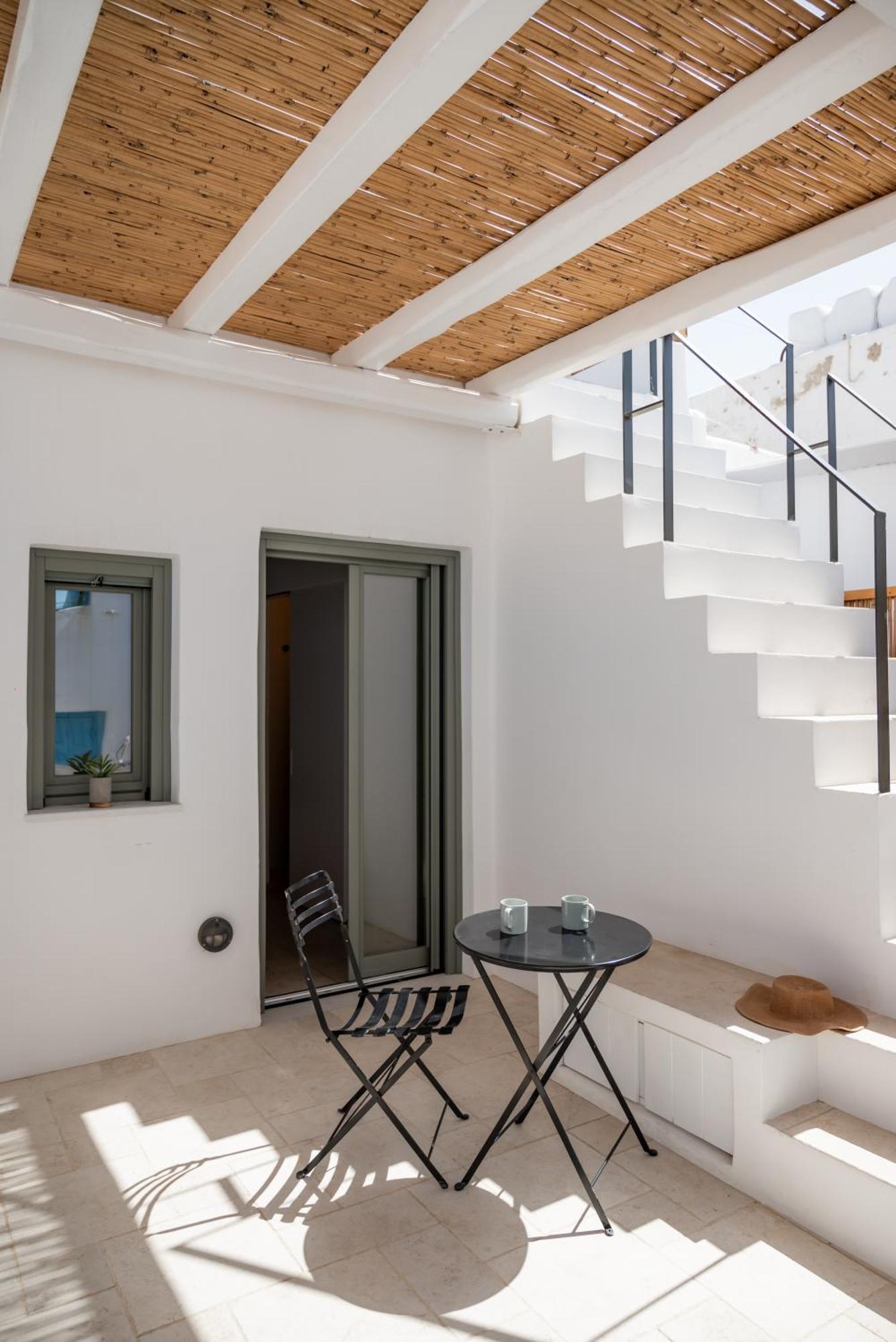 Aniko Suites White Alley Mykonos Town Bagian luar foto