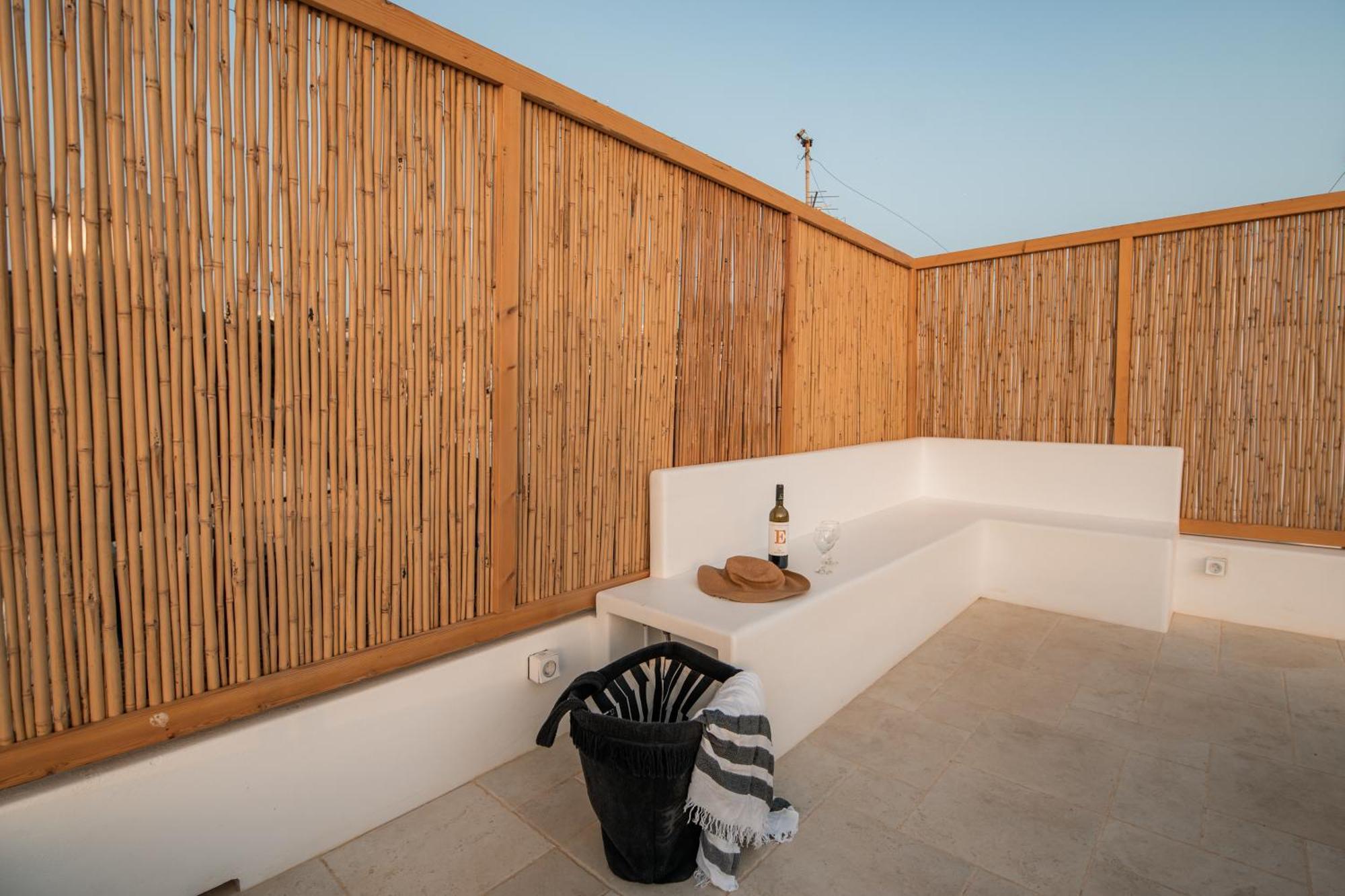 Aniko Suites White Alley Mykonos Town Bagian luar foto