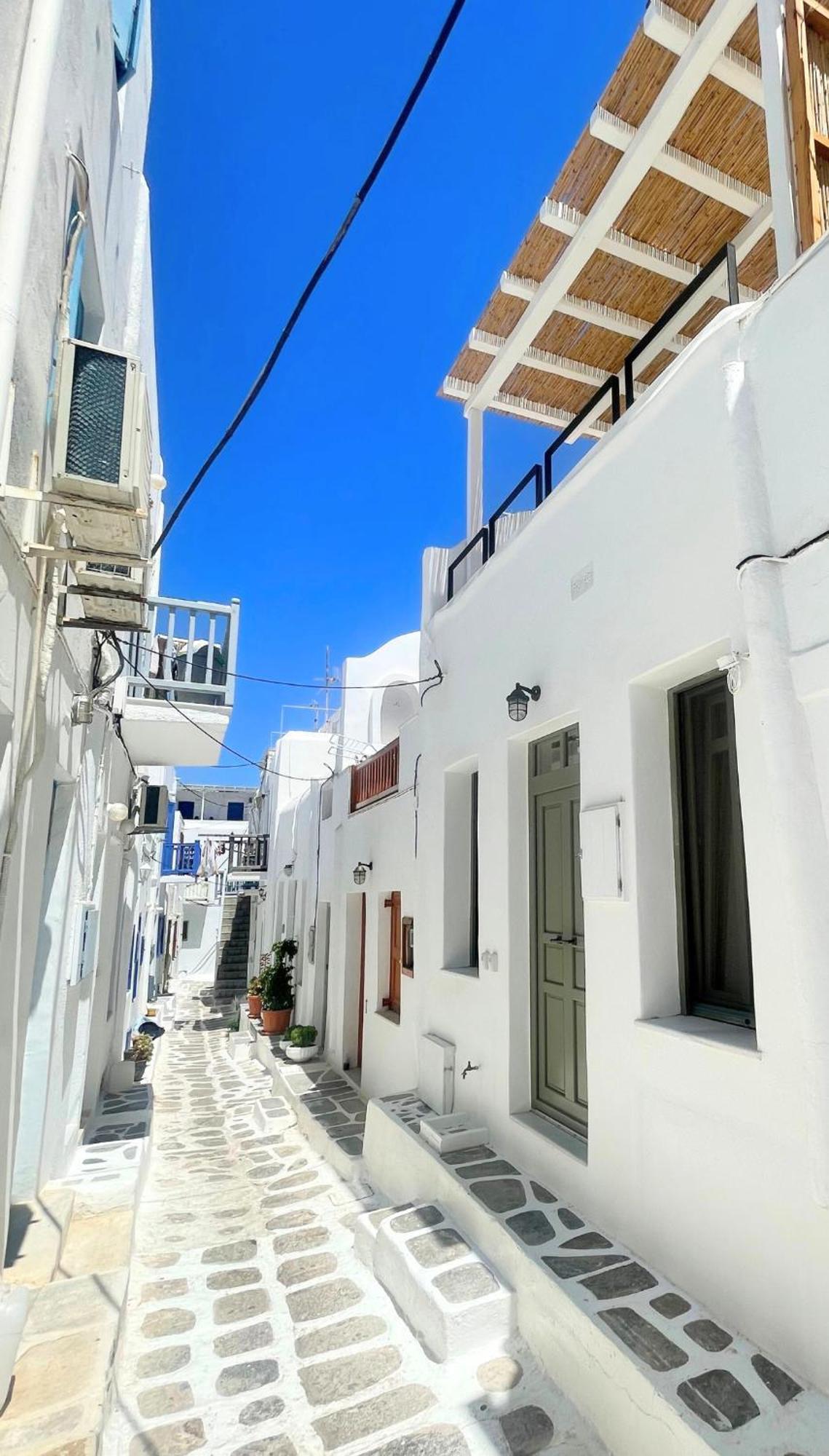 Aniko Suites White Alley Mykonos Town Bagian luar foto